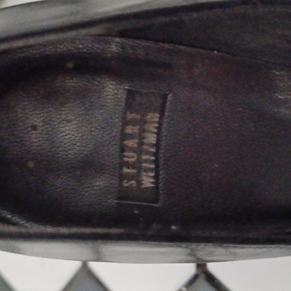Stuart Weitzman Black Heals - Picture 2 of 3